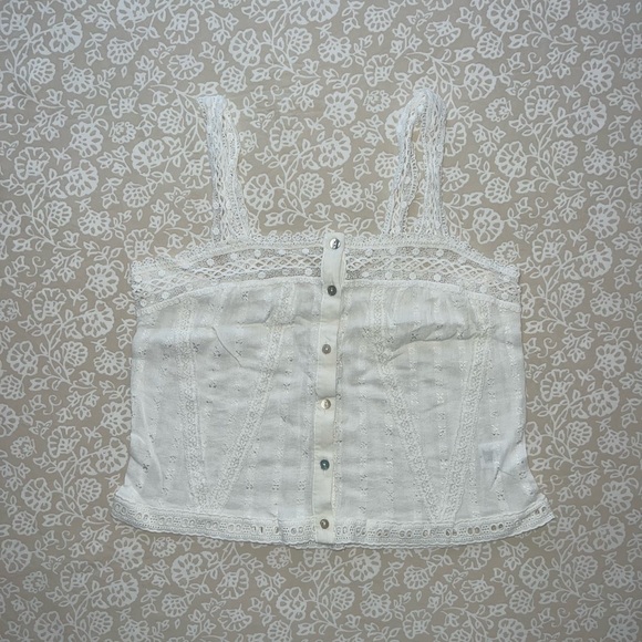 Tilly’s White Crochet Button Top - Picture 2 of 3